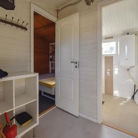 Two Bedroom Holiday In Дом отдыха *